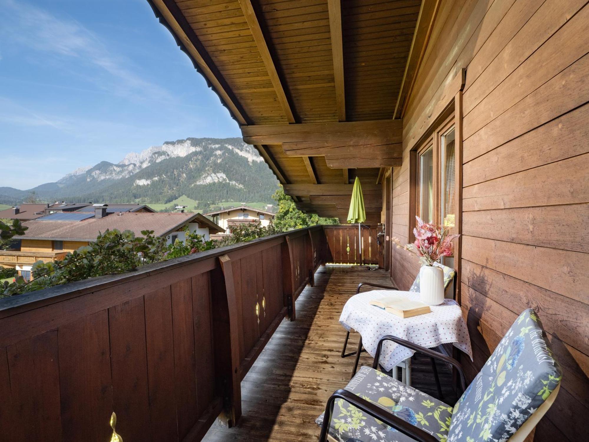 Apartment-Pension Schmiedererhof Sankt Johann in Tirol Exterior foto
