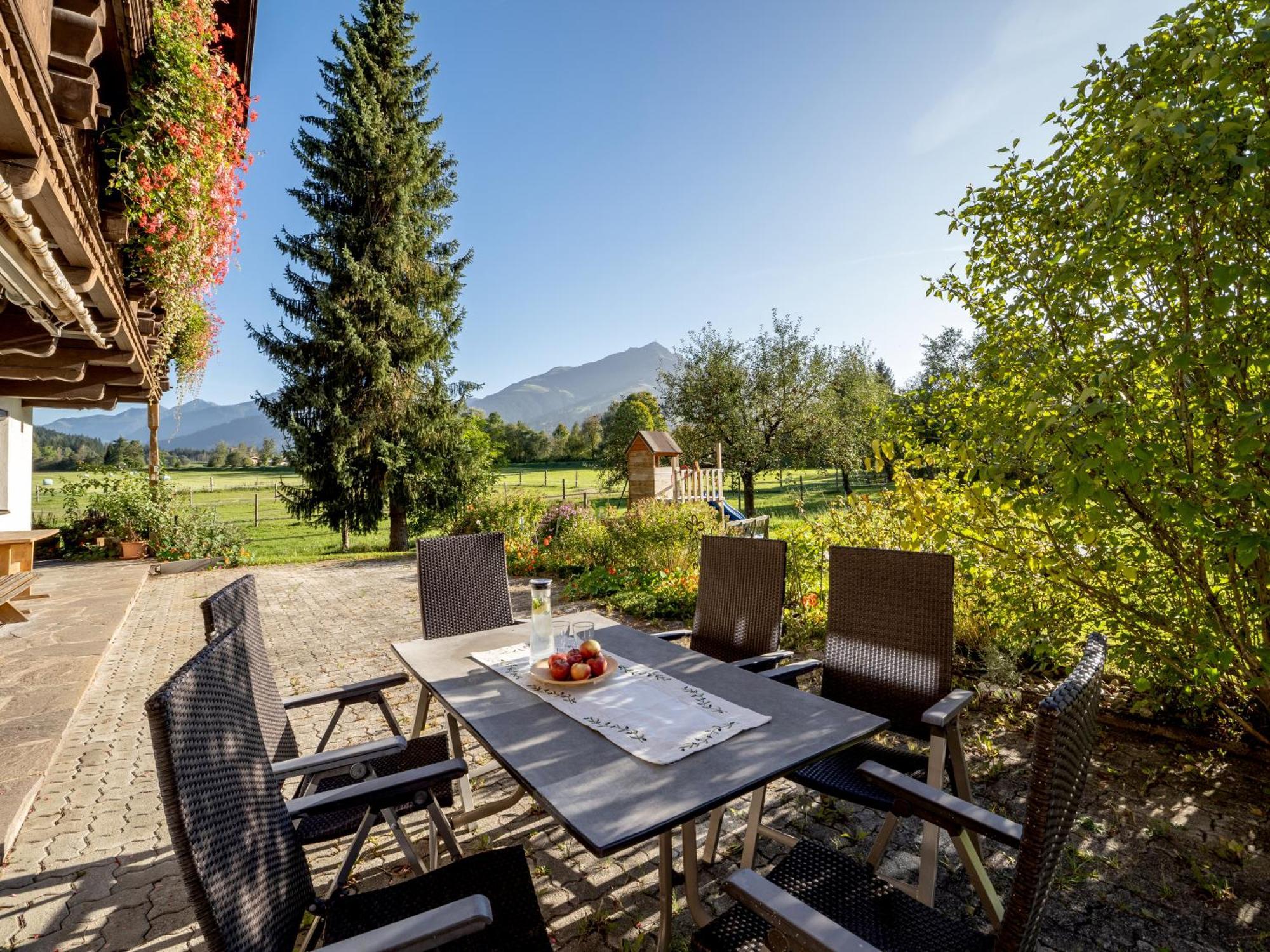 Apartment-Pension Schmiedererhof Sankt Johann in Tirol Exterior foto
